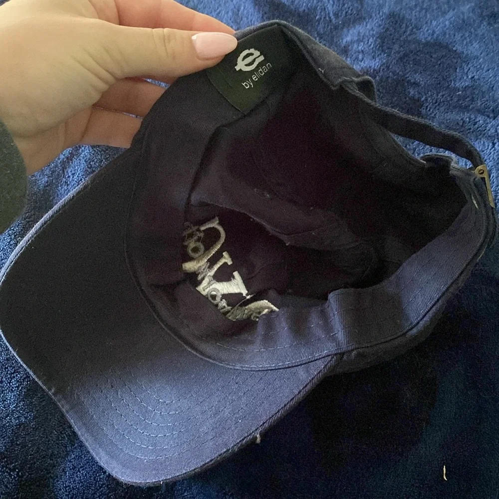 Hat - Picture 3 of 3